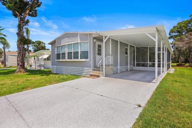Fully Furnished. INCLUDES GOLF CART! Large Lanai for Outdoor - photo 3