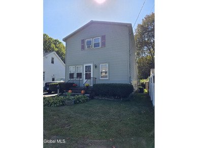 Mohawk River Home For Sale in Glenville New York