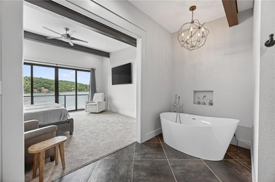 Fully furnished and move-in ready, this exceptional contemporary - photo 18
