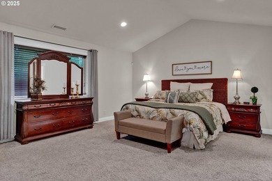 Exquisite Craftsmanship on a Quiet Cul-de-SacImpeccably - photo 26