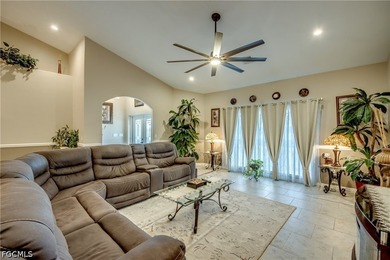Impeccably Maintained & Move-In Ready Versatile 3-Bed + Den Home - photo 8