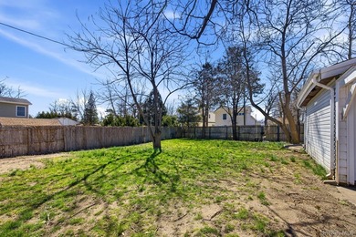 Located in the Village of Patchogue - Well Maintained 4 Bedroom - photo 28
