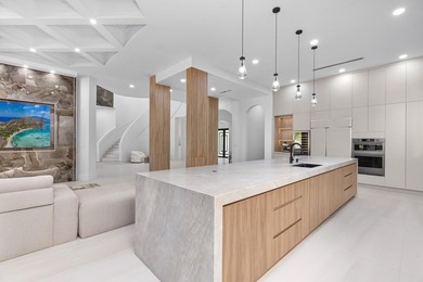 This classic Mediterranean estate in The Oaks has been - photo 9