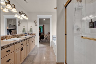 Exquisite Craftsmanship on a Quiet Cul-de-SacImpeccably - photo 31