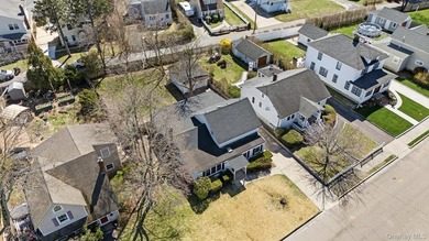 Located in the Village of Patchogue - Well Maintained 4 Bedroom - photo 35