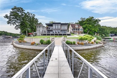 Fully furnished and move-in ready, this exceptional contemporary - photo 38