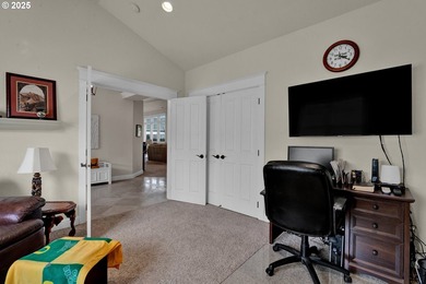 Exquisite Craftsmanship on a Quiet Cul-de-SacImpeccably - photo 39