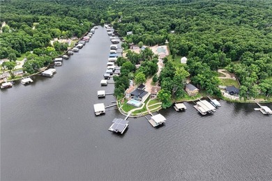 Fully furnished and move-in ready, this exceptional contemporary - photo 44