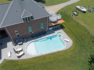 Paradise on the Potomac River! This extraordinary 4-story custom - photo 45