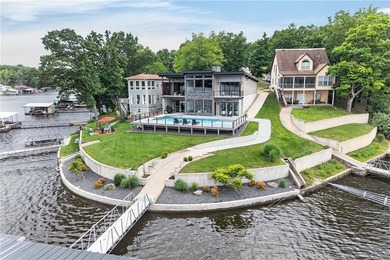 Fully furnished and move-in ready, this exceptional contemporary - photo 46