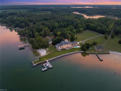 Paradise on the Potomac River! This extraordinary 4-story custom - photo 50