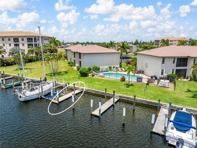 GROUND FLOOR| TURNKEY| DEEDED DOCK | SAILBOAT WATER| NO BRIDGES - photo 4