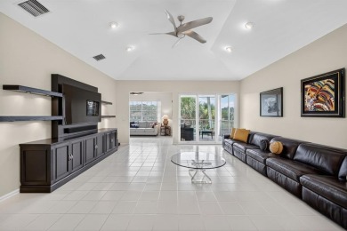 Lake Condo For Sale in Boca Raton, Florida