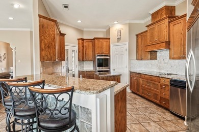 Waterfront home with approximately 150 feet of shoreline - photo 15
