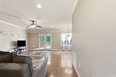 Some homes just feel right the moment you arrive, and 3958 - photo 8