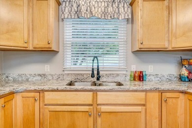 Waterfront, short-term rentable townhouse in a highly desirable - photo 7