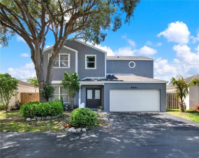 Lake Home For Sale in Cutler Bay, Florida