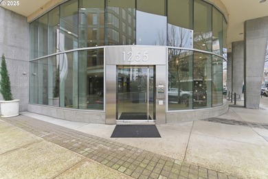 Exceptional opportunity in the coveted Pinnacle building in