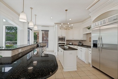 ~Step through the door of this stunning Estate and discover a - photo 12