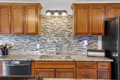 Spacious, thoughtfully designed, & set on a beautifully flat 1 - photo 13