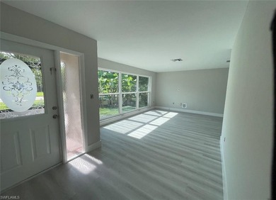 Welcome to 4532 Beachwood, a stunning newly renovated residence - photo 5