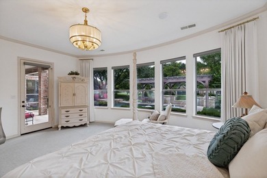 ~Step through the door of this stunning Estate and discover a - photo 16