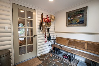 A truly unique and exceptional property that has just become - photo 17