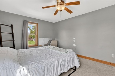 Spacious, thoughtfully designed, & set on a beautifully flat 1 - photo 19