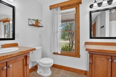 Spacious, thoughtfully designed, & set on a beautifully flat 1 - photo 21