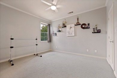 ~Step through the door of this stunning Estate and discover a - photo 25