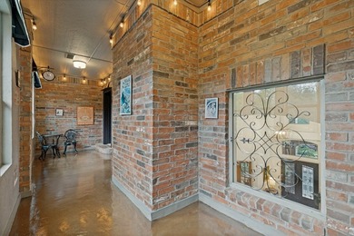 ~Step through the door of this stunning Estate and discover a - photo 27