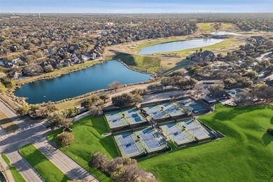 ~Step through the door of this stunning Estate and discover a - photo 36