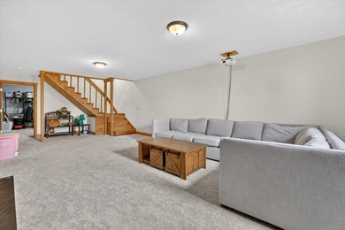 Spacious, thoughtfully designed, & set on a beautifully flat 1 - photo 37