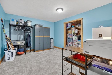 Spacious, thoughtfully designed, & set on a beautifully flat 1 - photo 39