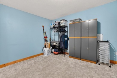 Spacious, thoughtfully designed, & set on a beautifully flat 1 - photo 40