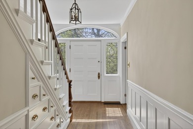 Welcome to 30 High Street - a remarkable 3.9-acre estate, fully - photo 25