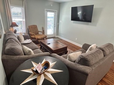 829 Front Street is a rare jewel positioned at the very heart of - photo 26