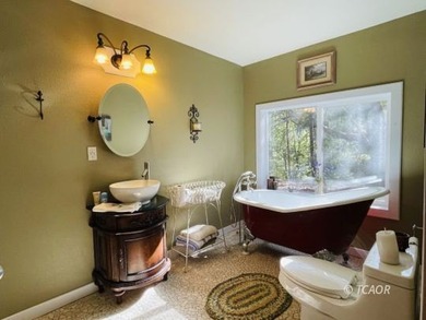 This property is a real diamond and sits in the center of - photo 27