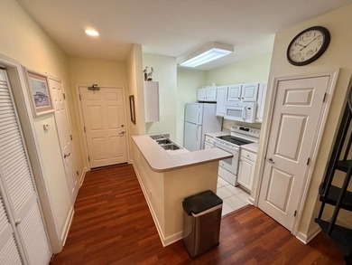 829 Front Street is a rare jewel positioned at the very heart of - photo 28