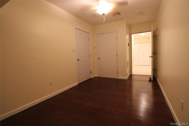 Welcome to this beautifully updated and freshly painted - photo 32