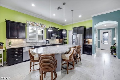 Sought-After Somerset at The Plantation! This beautifully - photo 5