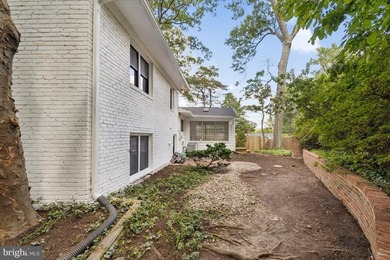 Rarely available and completely move-in ready, this exceptional - photo 37