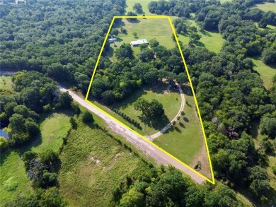 (private lake, pond, creek) Home For Sale in Malakoff Texas