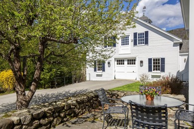 Welcome to 30 High Street - a remarkable 3.9-acre estate, fully - photo 44