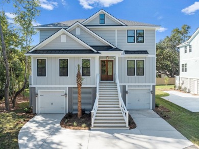 Lake Home For Sale in Yonges Island, South Carolina
