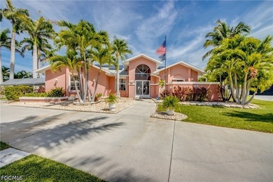 WALK TO CAPE HARBOUR! EXQUISITE CURB APPEAL! Direct Gulf Access - photo 2