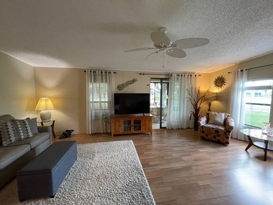 Welcome to your dream home in the desirable 55+ Pine Lakes - photo 12