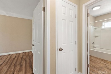 Charming duplex opportunity in Long Beach featuring two - photo 19