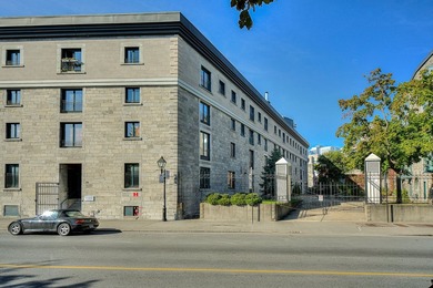 Adresse prestigieuse des Jardins Youville, emplacement de choix - photo 23