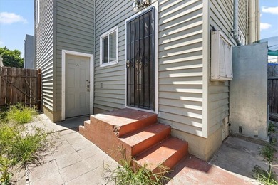 Charming duplex opportunity in Long Beach featuring two - photo 23